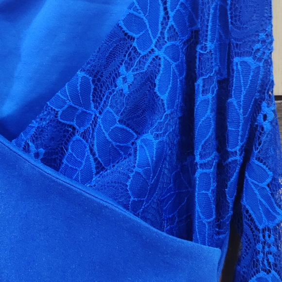 Evening gown - Picture 3 of 5